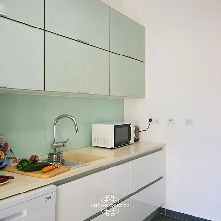 River View With Balcony Apartment 47 By Lisbonne Collection * Lisboa