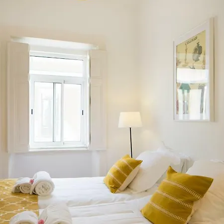 River View With Balcony Apartment 47 By Lisbonne Collection